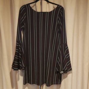 Bell sleeve tie-back dress